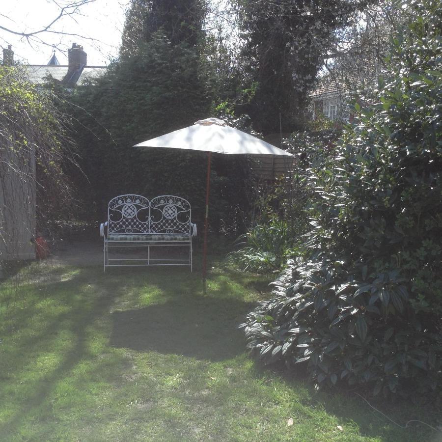 Endearing Edwardian House In Quaint Deal, Kent Exterior photo